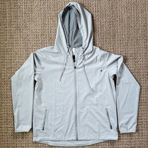 Vuori women’s outdoor trainer shell Platinum size L